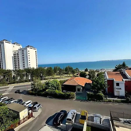 Sea View Sluneční pobřeží